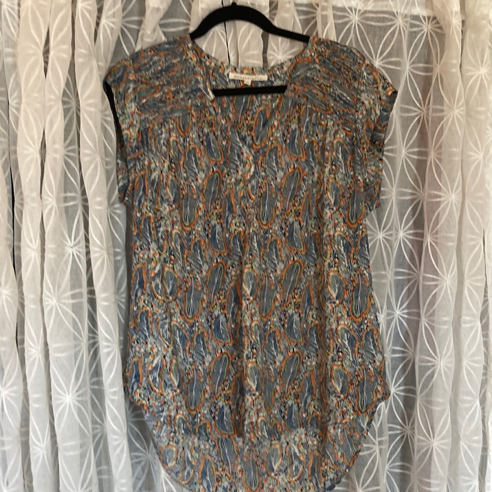 Daniel Rainn short sleeve split neck blouse